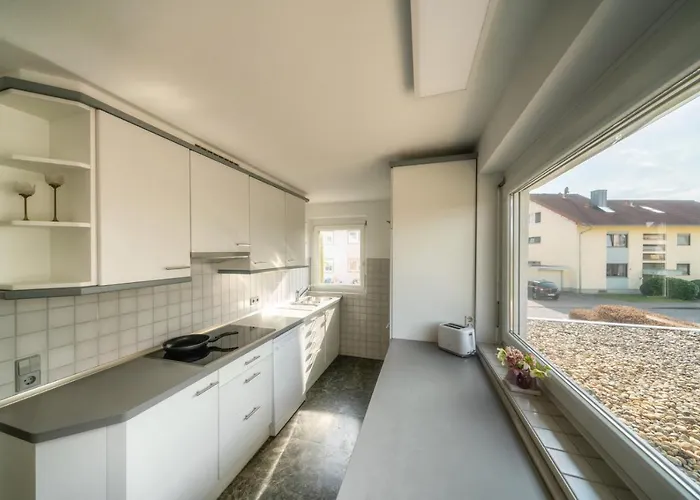 Homebase Bei Freiburg * March